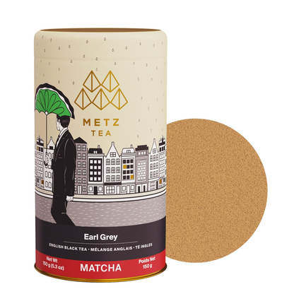 Tarro de Earl Grey Black Tea Matcha junto a una muestra del producto