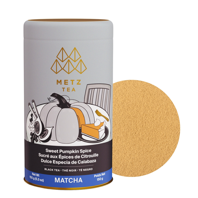 Tarro de Sweet Pumpkin Spice Matcha junto a una muestra del producto